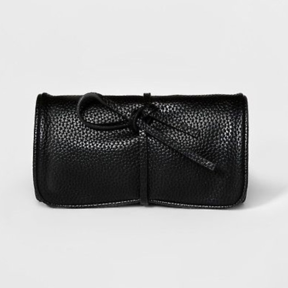 💎A New Day: Faux Leather Jewelry Roll/Organizer💎
